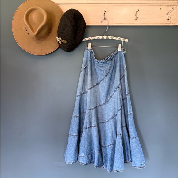 Ralph Lauren Dresses & Skirts - Ralph Lauren Jeans Co Denim Tiered Prairie Skirt Flared Midi Boho Sz 4